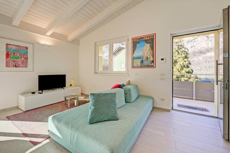 Mirabelle - Apartment with Terrace & Views