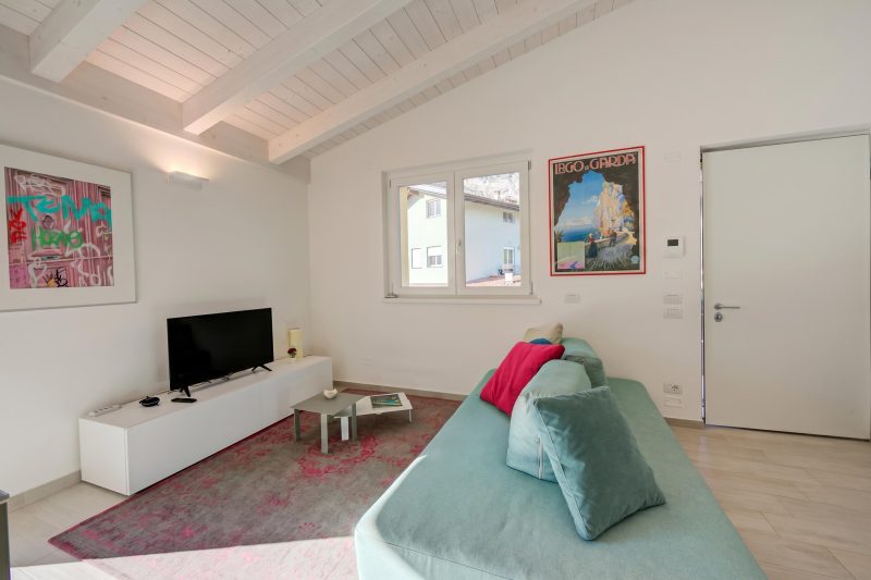 Mirabelle - Apartment with Terrace & Views