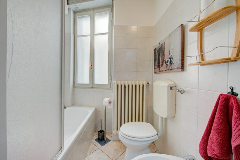 Casa Rachele 2BR in Stresa Centre with Balcony