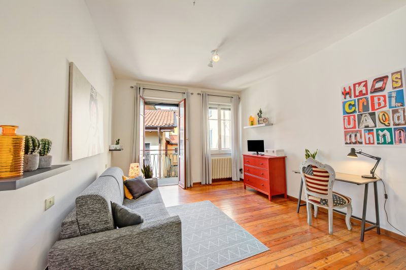 Casa Rachele 2BR in Stresa Centre with Balcony