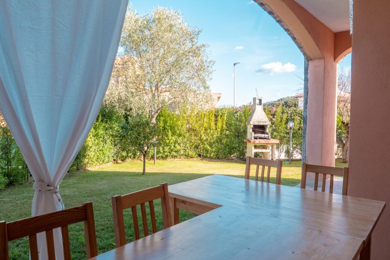 Villa Victoria 1.5 Km From The Beach