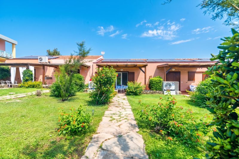 Dimora Oleandro 50m From Beach