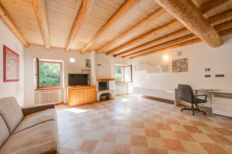 Casa Mondragon In Lazise w/ Private gazebo with table+chairs & Parking