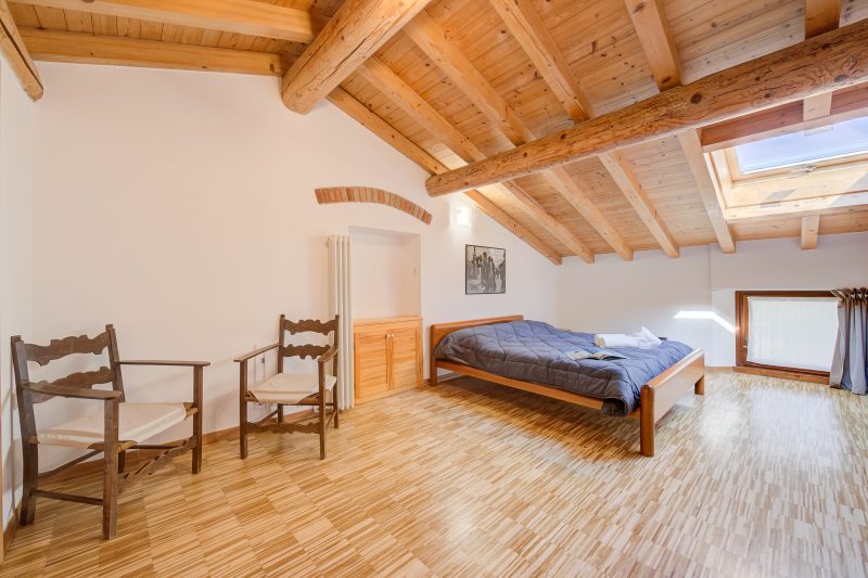 Casa Mondragon In Lazise w/ Private gazebo with table+chairs & Parking