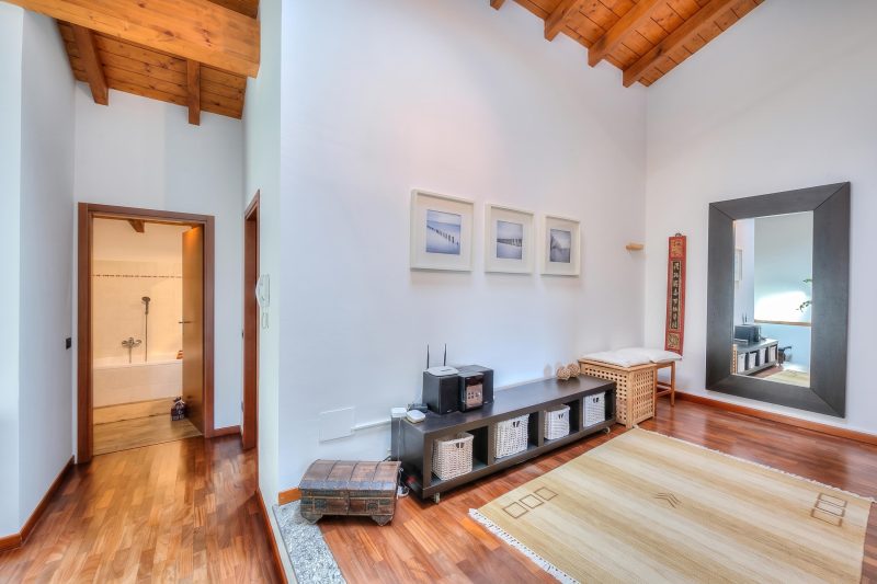 Miralago Lake View & Private Garden