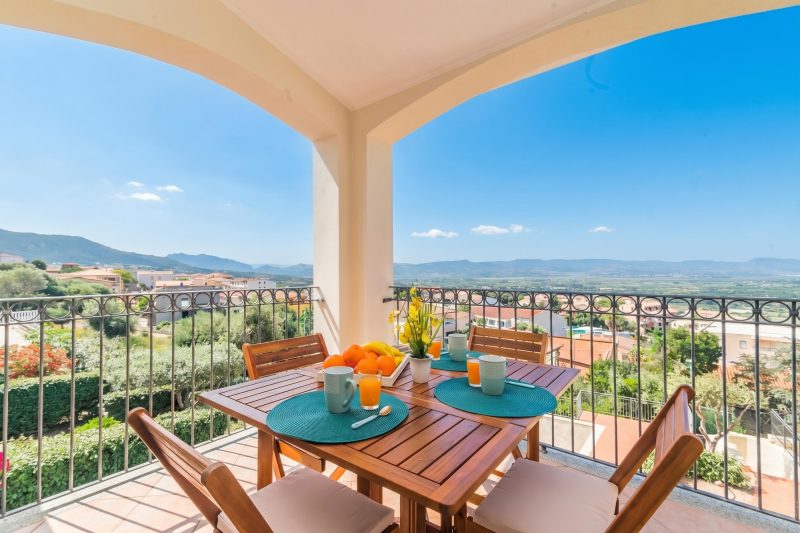 Nicole House With Stunning View And Pool