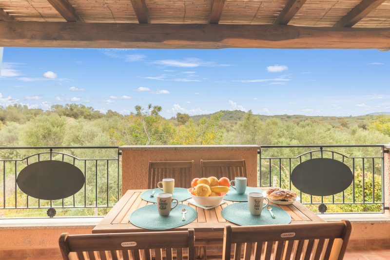 Glori House 50m from Marina di Olbia