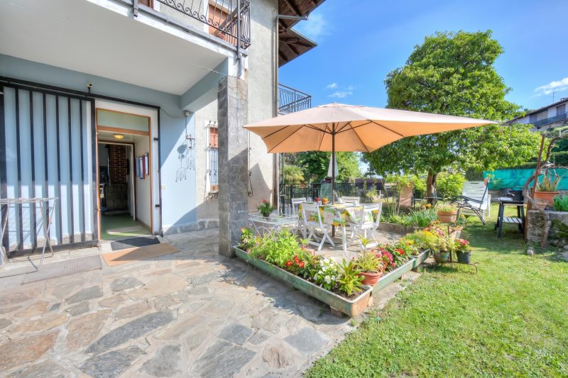 La Finestra Sul Lago: Lake Maggiore View & Garden