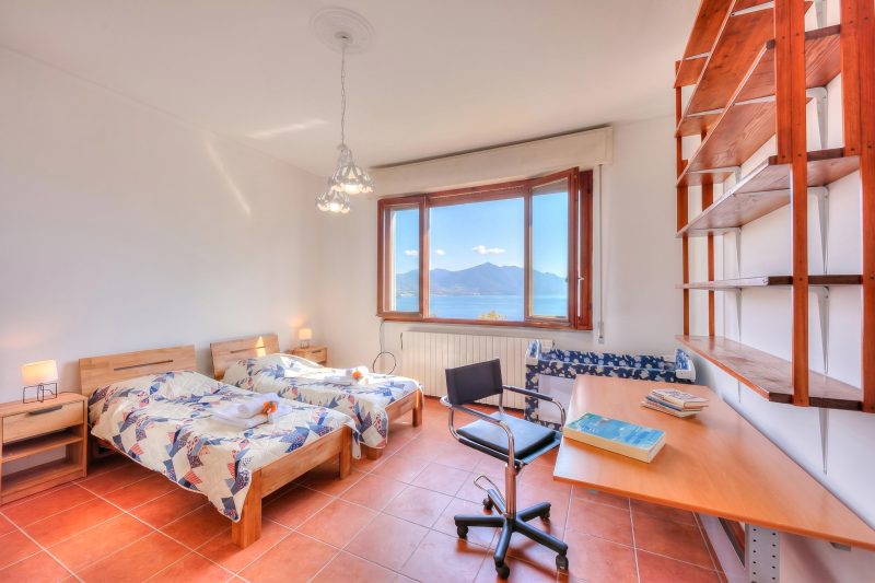 La Finestra Sul Lago: Lake Maggiore View & Garden