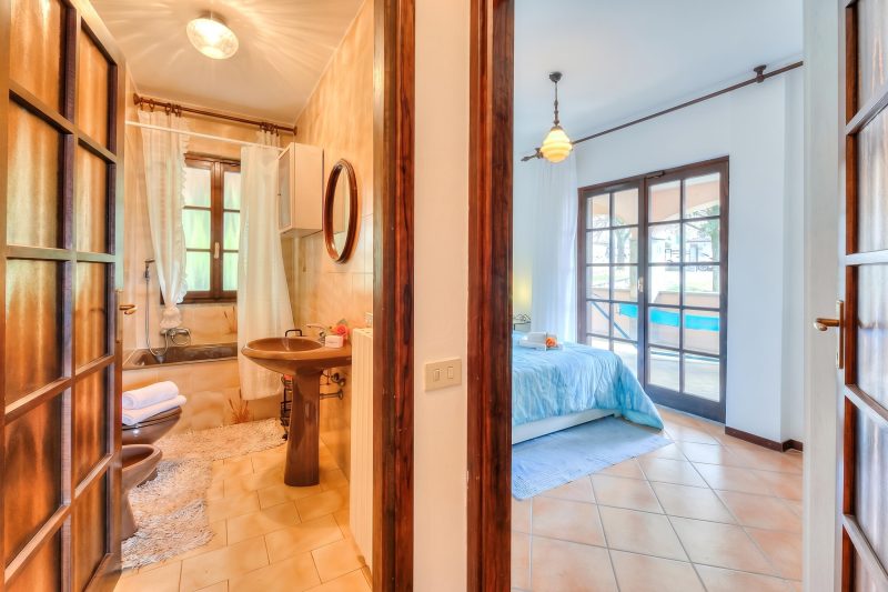 Casa Serena: Lake Orta View Porch and Garden