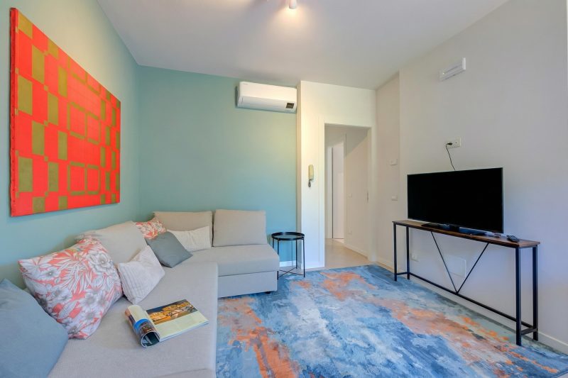 Casa Lia 2BR for 4 in Desenzano | Parking & AC