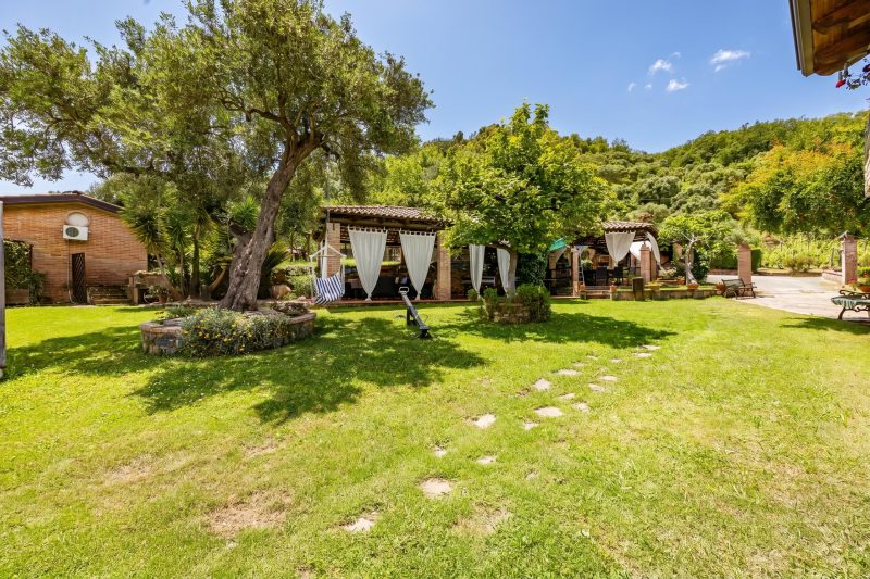 Vineyard Dépendance With Shared Pool