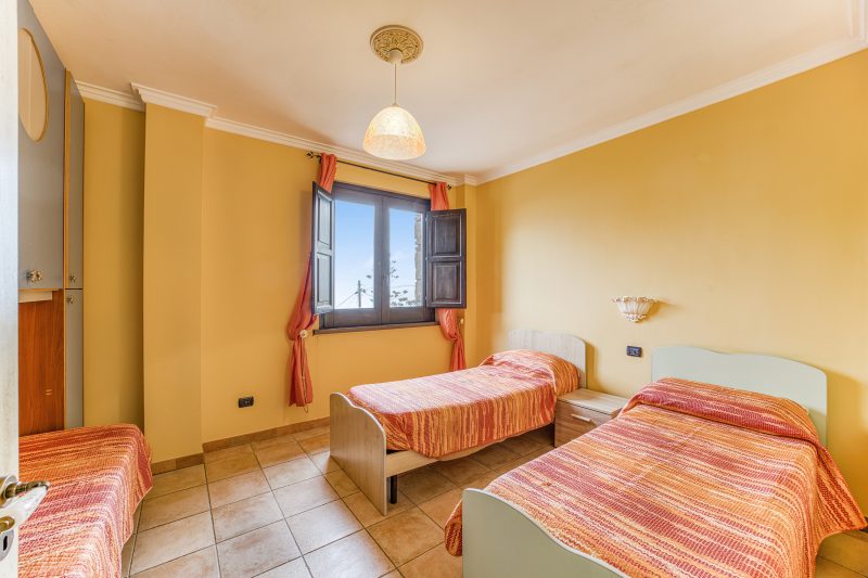 Beautiful Apt With Seaview Terrace