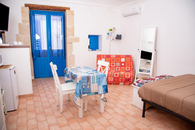 Xenia Home 200m From Sea