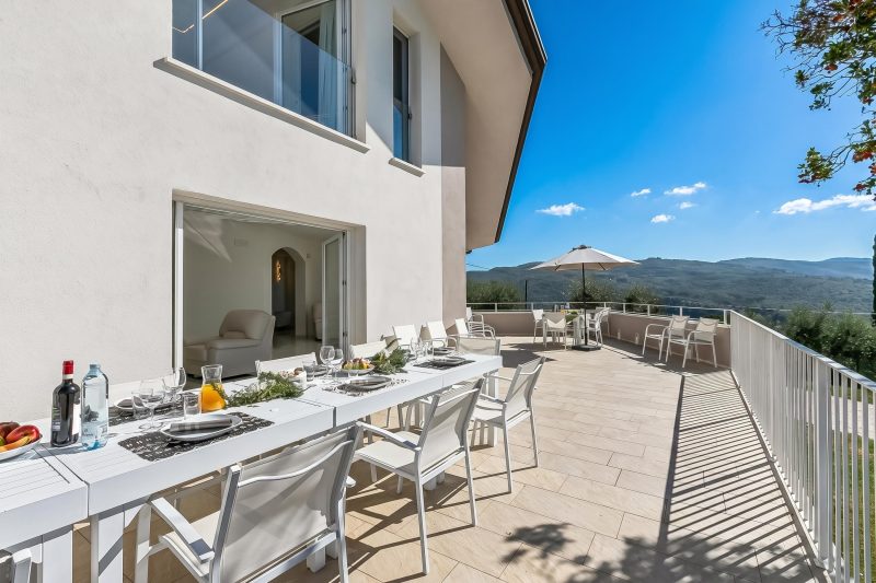 Villa Chimera White 16 with Pool & Gym