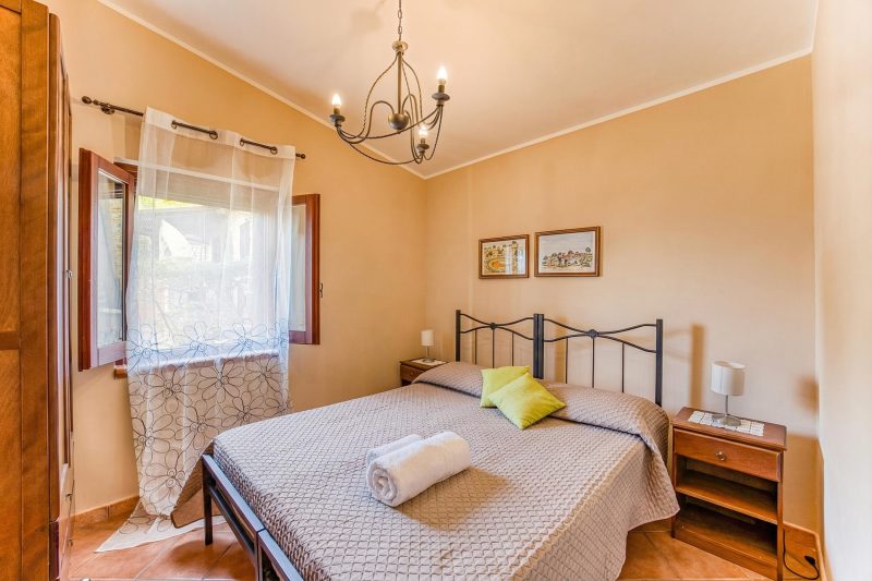 Local Stone Cottage With Shared Pool