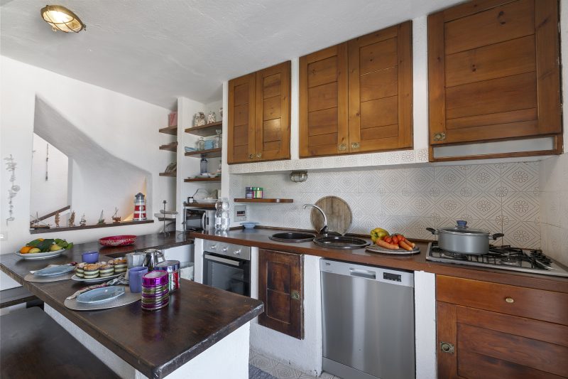 Trilo Piazzetta 200m From The Beach
