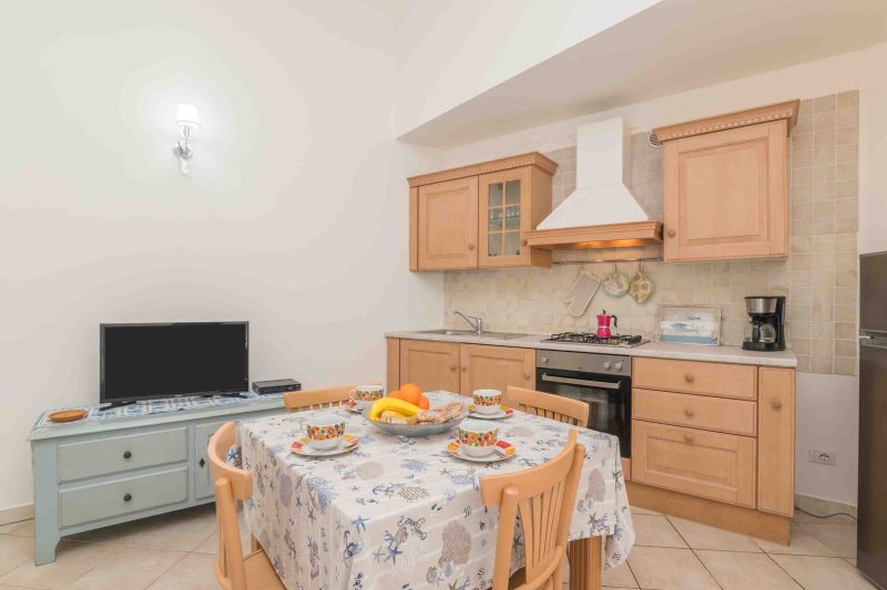 Il Borgo 20/9 700m From The Beach