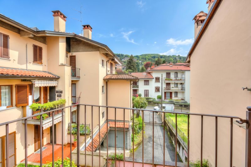 Riccardo House Stresa 1 min from Lake