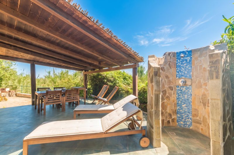 Trilo Debora 2Km From The Beach