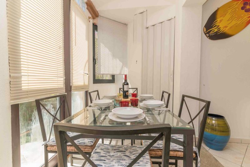 Trilo Debora 2Km From The Beach
