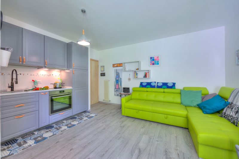 Marina's Green Home - Terrace and Parking