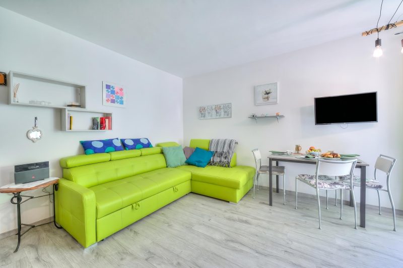 Marina's Green Home - Terrace and Parking