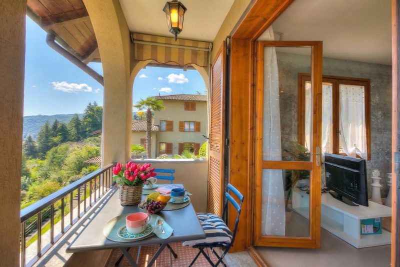 Pandora Lake Maggiore View and Private Beach
