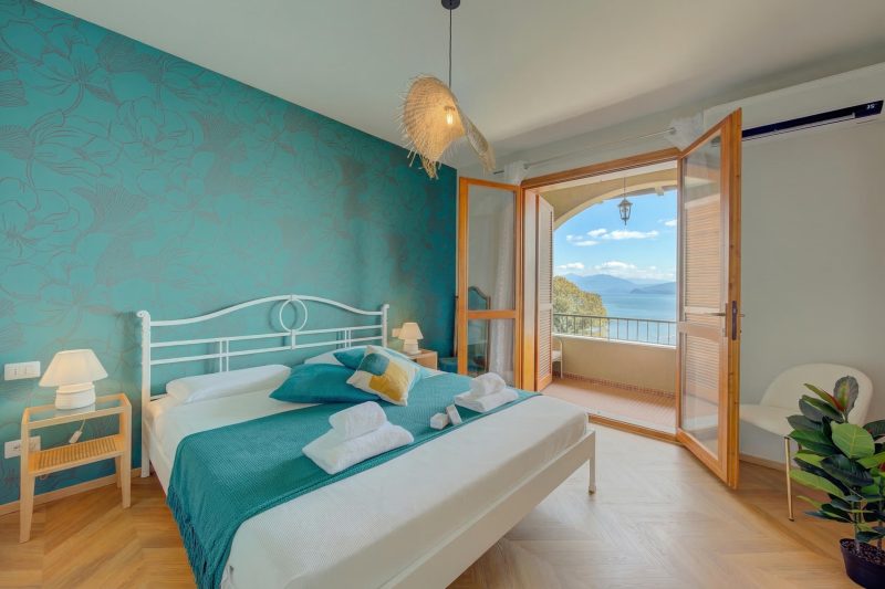 Pandora Lake Maggiore View and Private Beach