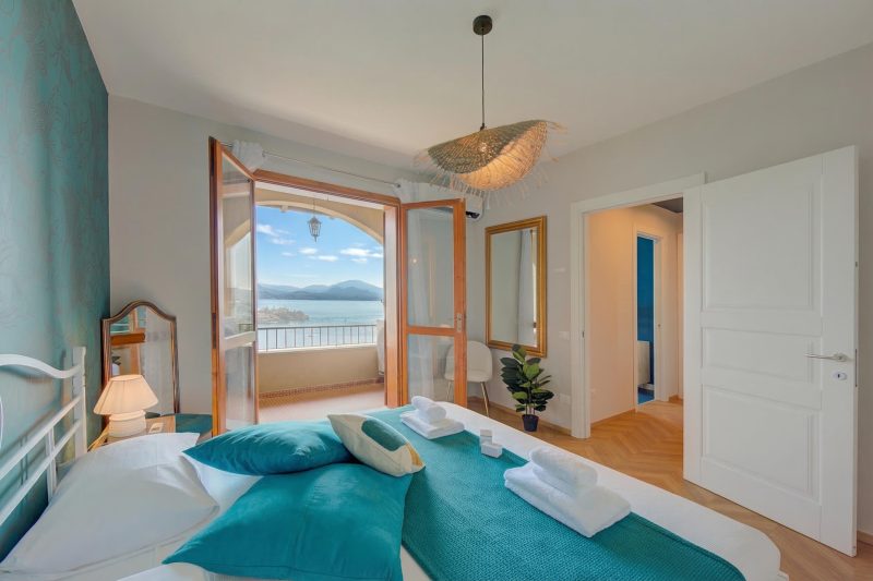 Pandora Lake Maggiore View and Private Beach