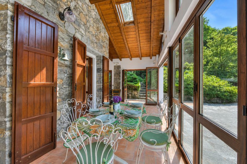Villa Il Castagno: Few min From Beach, 2BR (Sleeps 6)