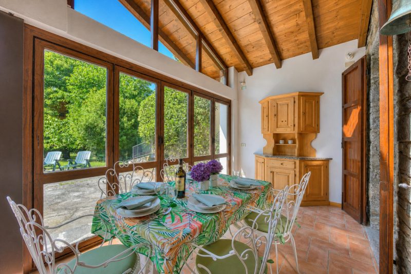 Villa Il Castagno: Few min From Beach, 2BR (Sleeps 6)
