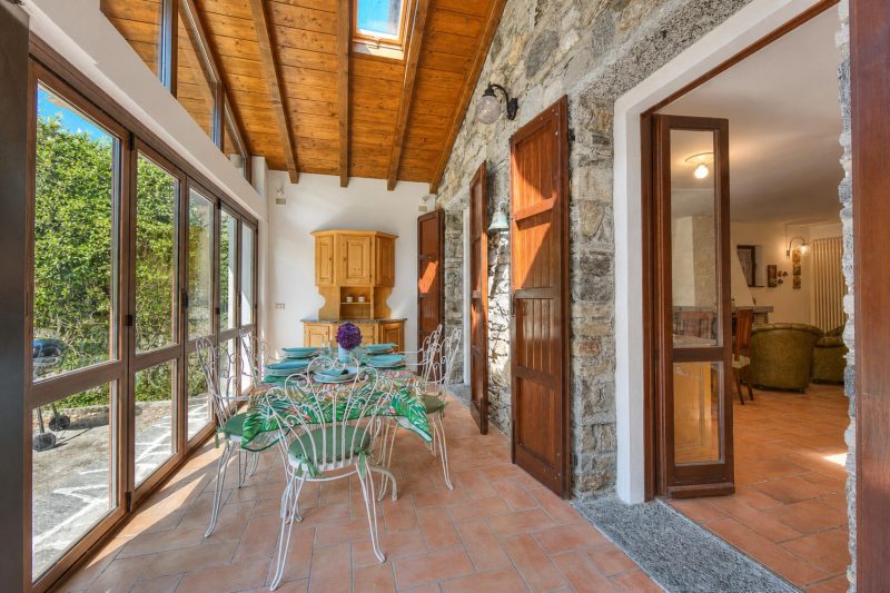 Villa Il Castagno: Few min From Beach, 2BR (Sleeps 6)