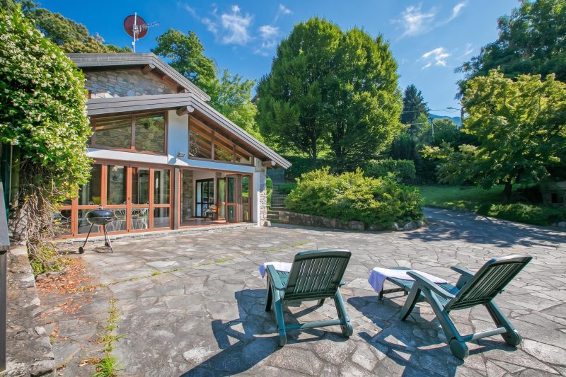 Villa Il Castagno: Few min From Beach, 2BR (Sleeps 6)