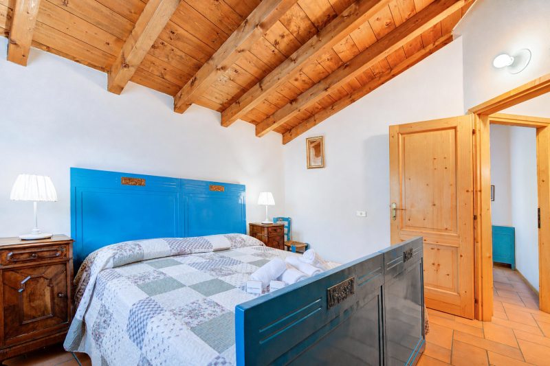 Villa Il Castagno: Few min From Beach, 2BR (Sleeps 6)
