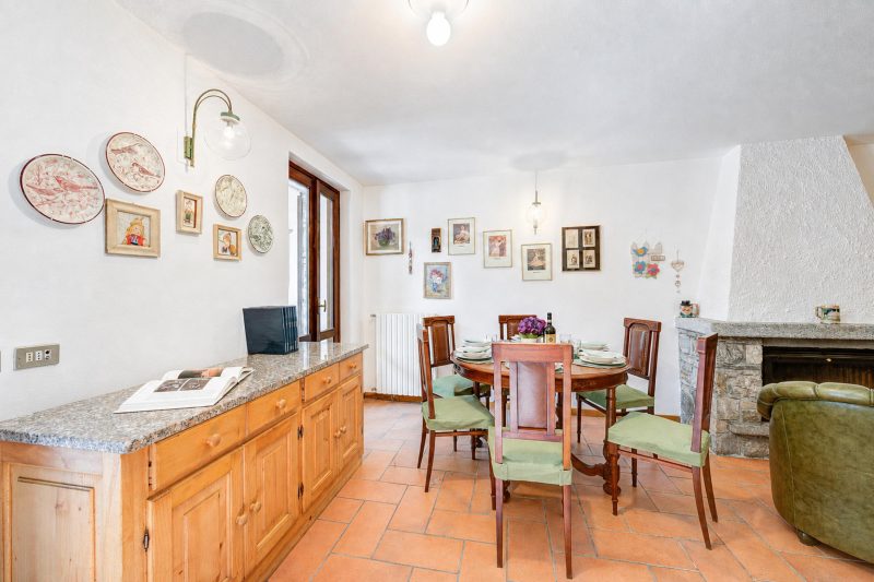 Villa Il Castagno: Few min From Beach, 2BR (Sleeps 6)