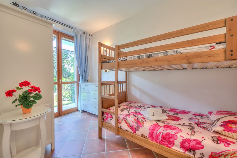 Borgo Belvedere-lake view & shared pool