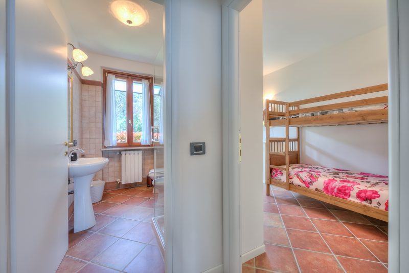 Borgo Belvedere-lake view & shared pool