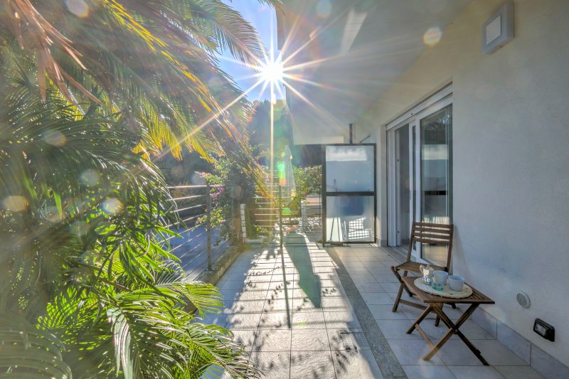 Beachy Vibes- 900m from the beach