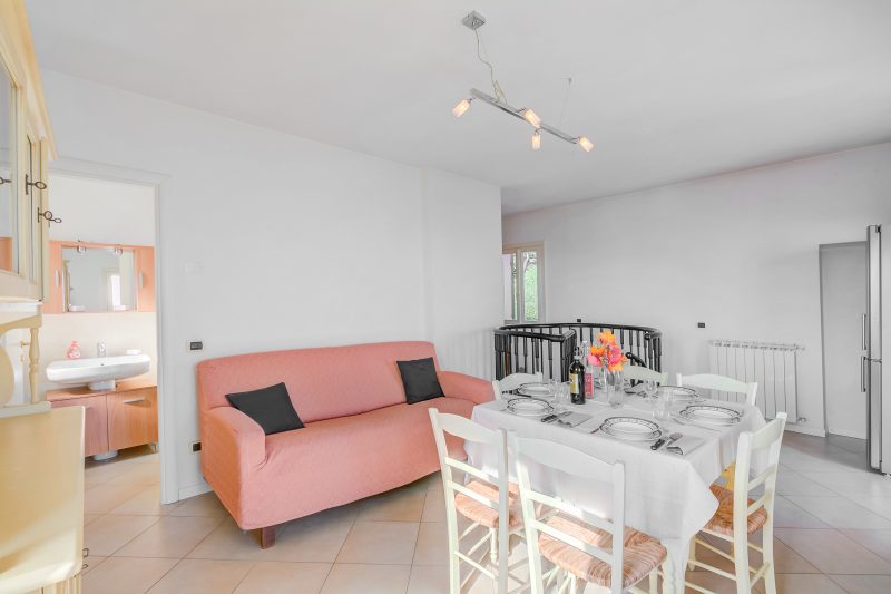 Palms Villa - Sea View Terrace and Parking
