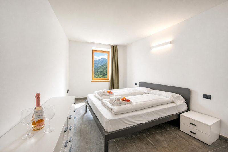Appartamento Borgo Pastoedo near Lake Tenno