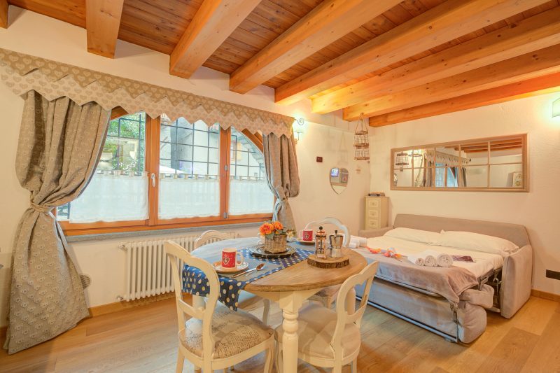 Cozy Nest in the old Town of Bardonecchia