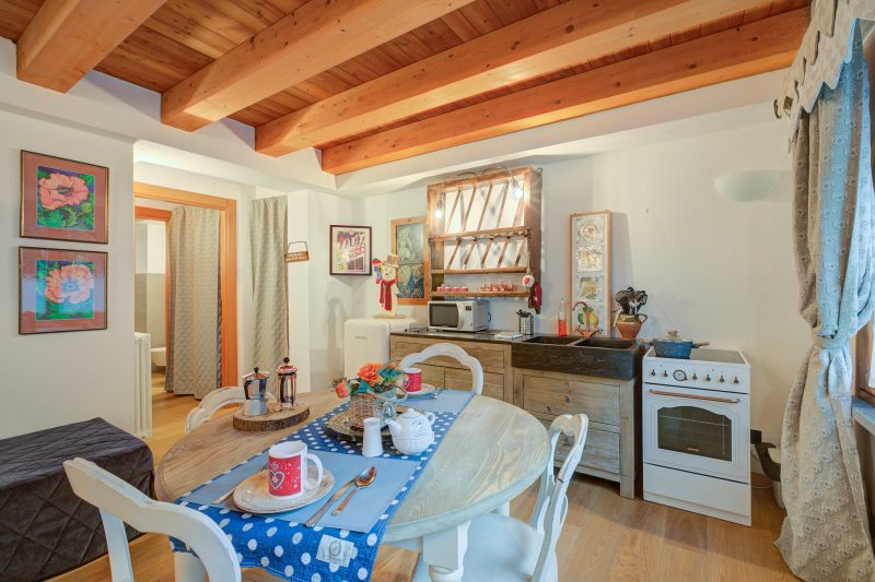 Cozy Nest in the old Town of Bardonecchia