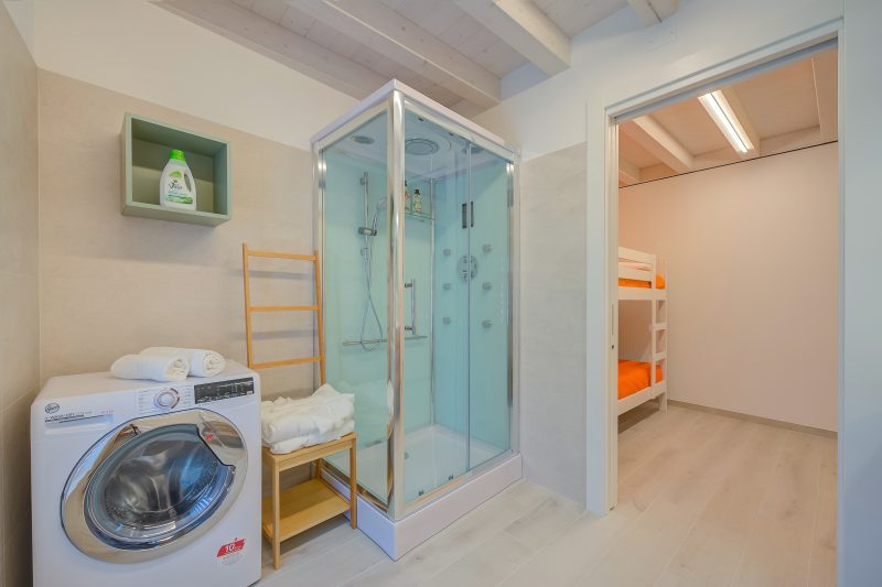 Tulipano Apt - Palazzo Palermo 1817 A/C, 2BR, Sleeps 4
