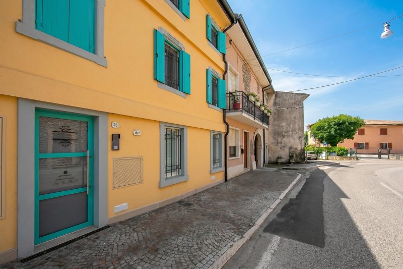 Tulipano Apt - Palazzo Palermo 1817 A/C, 2BR, Sleeps 4