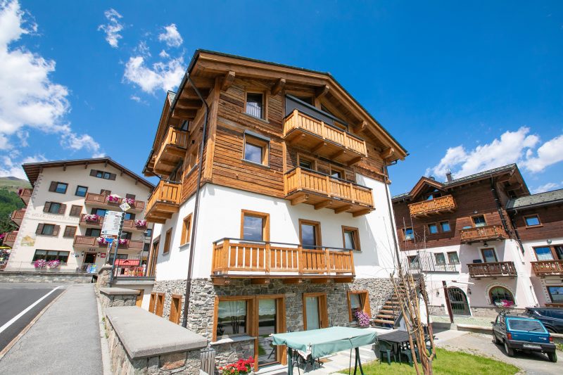 Wood House Livigno Ski in - Ski out 10m