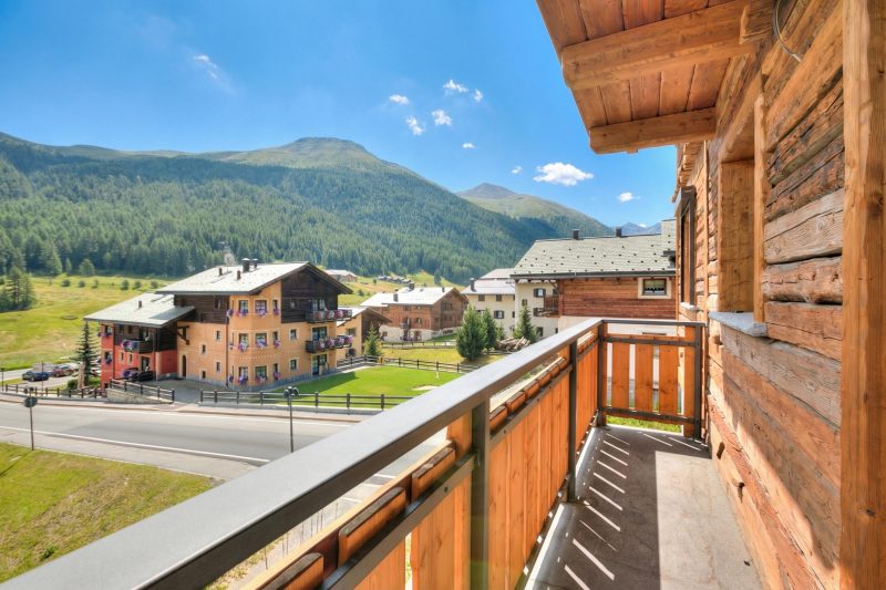 Wood House Livigno Ski in - Ski out 10m