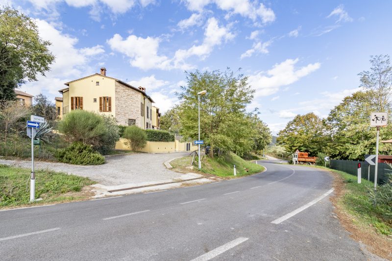 Tuscan Sun Duplex with Balcony and Shared Pool