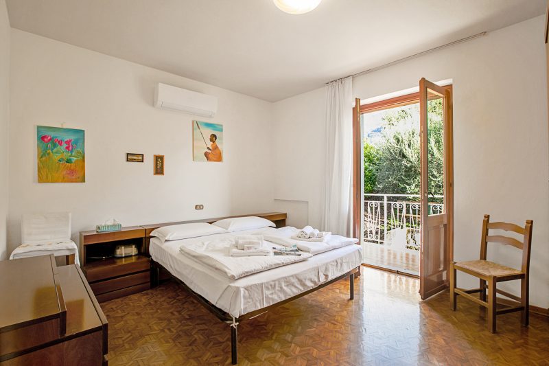 AlbaDros Olive Nest - Terrace, Balcony & Garden