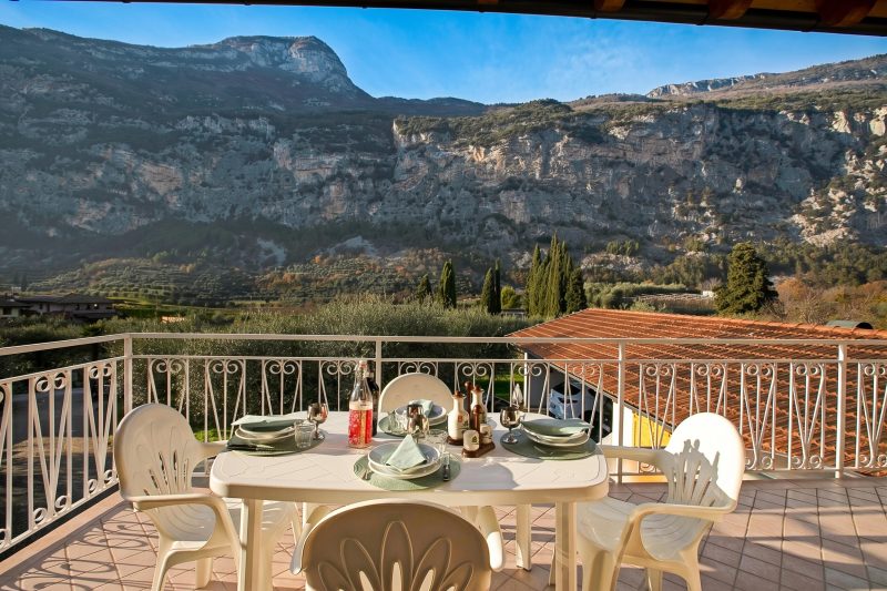 AlbaDros Olive Nest - Terrace, Balcony & Garden